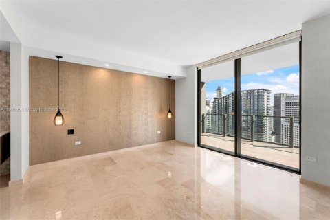 Condo in Miami, Florida, 1 bedroom  № 1952680 - photo 7