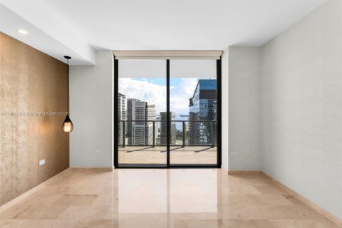 Condo in Miami, Florida, 1 bedroom  № 1952680 - photo 18