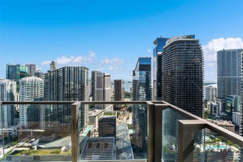 Condo in Miami, Florida, 1 bedroom  № 1952680 - photo 9