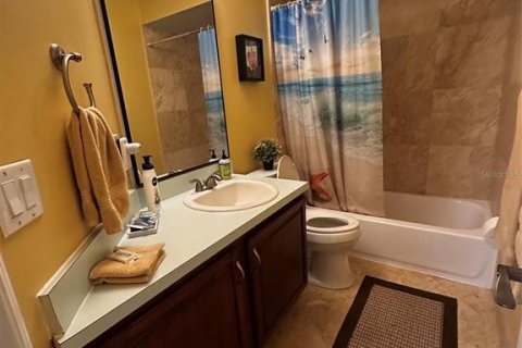 Villa ou maison à louer à Apopka, Floride: 4 chambres, 183.95 m2 № 2413714 - photo 13