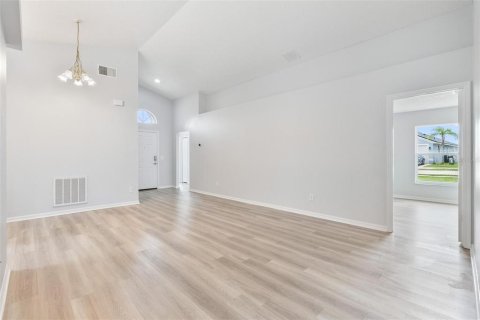 Villa ou maison à vendre à Davenport, Floride: 4 chambres, 153.66 m2 № 1823003 - photo 7