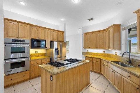 Снять в аренду виллу или дом в Киссимми, Флорида 10 комнат, 560.85м2, № 1673185 - фото 23