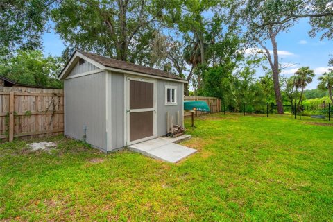 House in Tampa, Florida 4 bedrooms, 142.14 sq.m. № 1899715 - photo 26