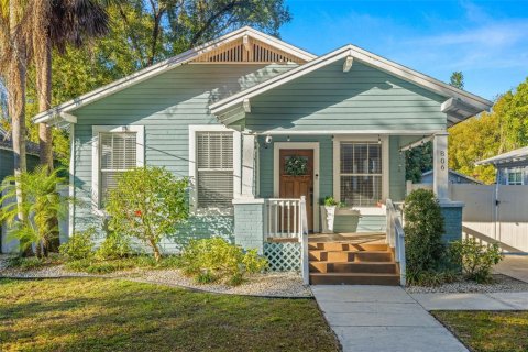 House in Tampa, Florida 2 bedrooms, 78.97 sq.m. № 2093113