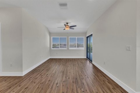 Villa ou maison à vendre à Port Charlotte, Floride: 4 chambres, 242.38 m2 № 1833627 - photo 24
