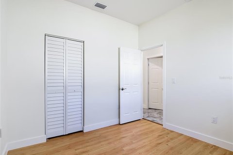 Villa ou maison à louer à Port Charlotte, Floride: 5 chambres, 229.19 m2 № 2395679 - photo 18