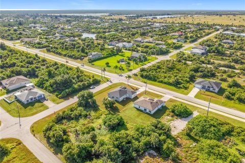 Villa ou maison à louer à Port Charlotte, Floride: 5 chambres, 229.19 m2 № 2395679 - photo 23