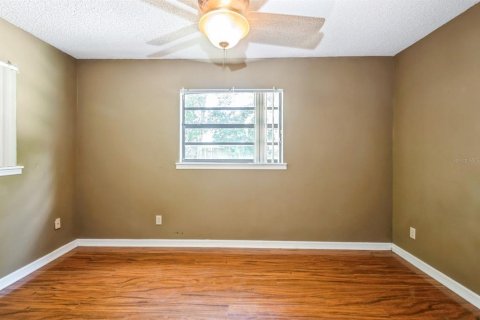 House in Orlando, Florida 5 bedrooms, 251.86 sq.m. № 1844915 - photo 25