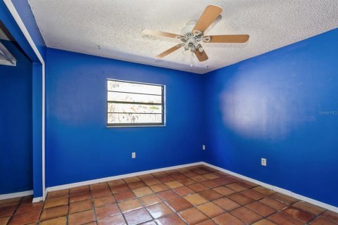 House in Orlando, Florida 5 bedrooms, 251.86 sq.m. № 1844915 - photo 27