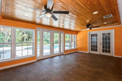 House in Orlando, Florida 5 bedrooms, 251.86 sq.m. № 1844915 - photo 4