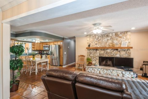 House in Orlando, Florida 5 bedrooms, 251.86 sq.m. № 1844915 - photo 2