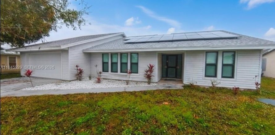 Villa ou maison à Port St. Lucie, Floride 3 chambres, 184.97 m2 № 2004597