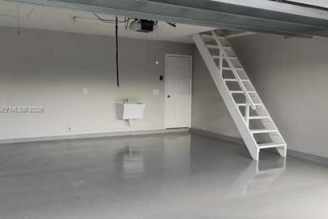 Villa ou maison à vendre à Port St. Lucie, Floride: 3 chambres, 184.97 m2 № 2004597 - photo 15