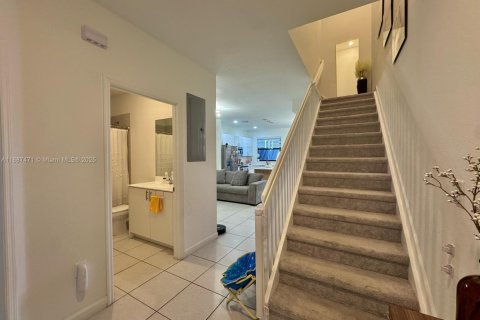 Touwnhouse à vendre à Homestead, Floride: 3 chambres, 123.37 m2 № 2169653 - photo 6