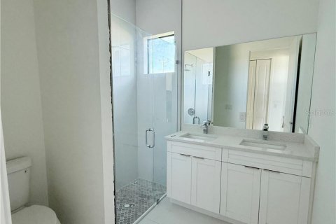 House in Cape Coral, Florida 4 bedrooms, 161.37 sq.m. № 2349454 - photo 29