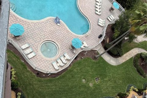 Condo in Orlando, Florida, 2 bedrooms  № 2123019 - photo 19
