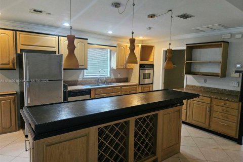 House in West Palm Beach, Florida 2 bedrooms, 99.22 sq.m. № 1857299 - photo 3