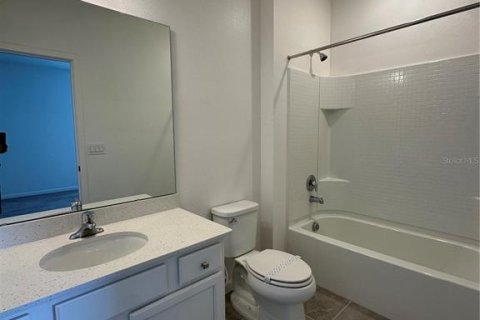 House in Kissimmee, Florida 15 bedrooms, 580.55 sq.m. № 1908054 - photo 15