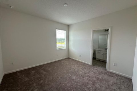House in Kissimmee, Florida 15 bedrooms, 580.55 sq.m. № 1908054 - photo 20