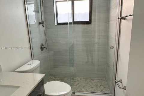 Снять в аренду виллу или дом в Майами, Флорида 2 спальни, 184.41м2, № 2005560 - фото 7