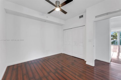 Снять в аренду кондоминиум в Норт-Бей-Виллидж, Флорида 3 спальни, 124.12м2, № 2004627 - фото 12