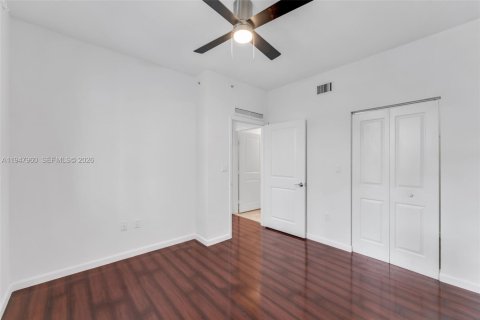 Снять в аренду кондоминиум в Норт-Бей-Виллидж, Флорида 3 спальни, 124.12м2, № 2004627 - фото 15