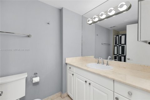 Купить кондоминиум в Авентура, Флорида 2 спальни, 276.2м2, № 2054488 - фото 27