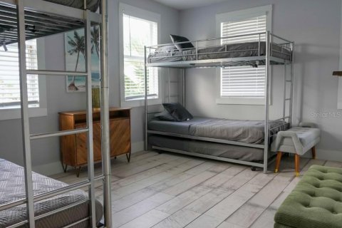 Duplex in Daytona Beach, Florida 4 bedrooms, 167.22 sq.m. № 2329819 - photo 27