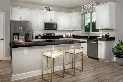 Adosado en venta en Saint Cloud, Florida, 4 dormitorios, 238 m2 № 35137 - foto 1