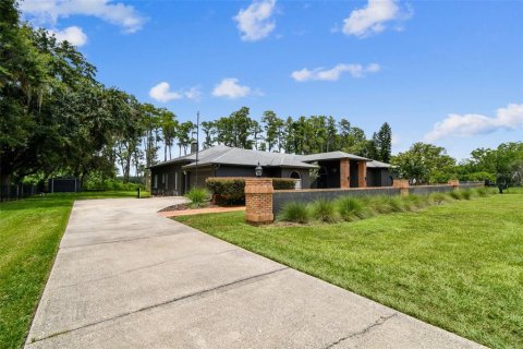Casa en venta en Lutz, Florida, 4 dormitorios, 338.72 m2 № 1827087 - foto 7