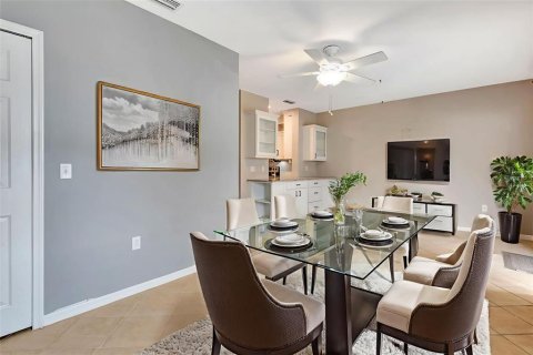Copropriété à vendre à Lakewood Ranch, Floride: 3 chambres, 143.07 m2 № 1879835 - photo 7