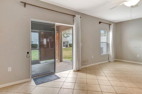 Copropriété à vendre à Lakewood Ranch, Floride: 3 chambres, 143.07 m2 № 1879835 - photo 8