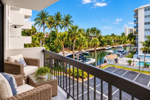Condo in Fort Lauderdale, Florida, 2 bedrooms № 2429693 - photo 18