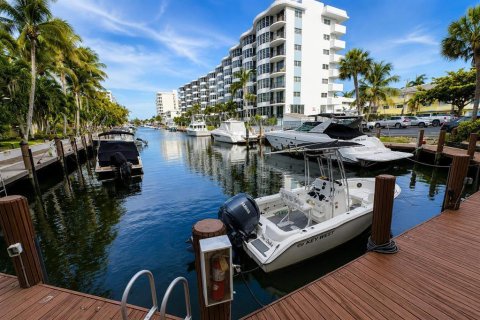 Condo in Fort Lauderdale, Florida, 2 bedrooms № 2429693 - photo 21