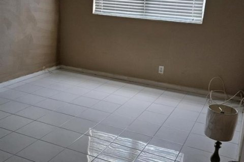 Condo in Fort Lauderdale, Florida, 2 bedrooms № 2154193 - photo 8