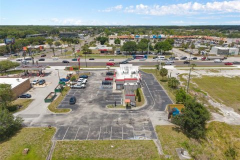 Propiedad comercial en venta en Kissimmee, Florida, 228.54 m2 № 2133713 - foto 20