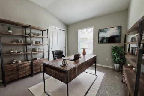 Condo in Orlando, Florida, 3 bedrooms № 2101598 - photo 17