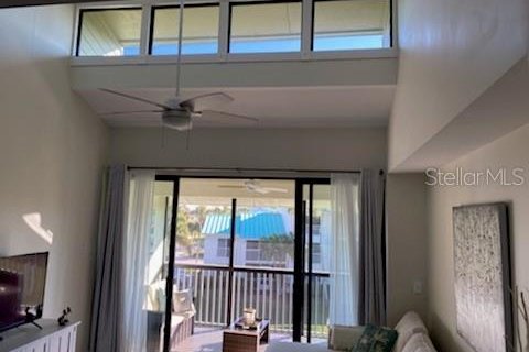 Condominio en alquiler en St. Lucie, Florida, 1 dormitorio, 62.99 m2 № 251633 - foto 10