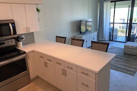 Condominio en alquiler en St. Lucie, Florida, 1 dormitorio, 62.99 m2 № 251633 - foto 12