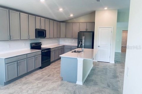 Casa en alquiler en Kissimmee, Florida, 4 dormitorios, 241.55 m2 № 1851229 - foto 6