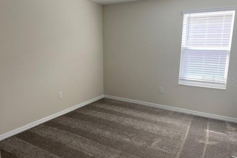 Casa en alquiler en Kissimmee, Florida, 4 dormitorios, 241.55 m2 № 1851229 - foto 11