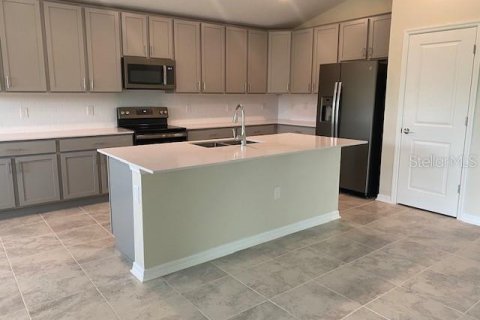 Casa en alquiler en Kissimmee, Florida, 4 dormitorios, 241.55 m2 № 1851229 - foto 7