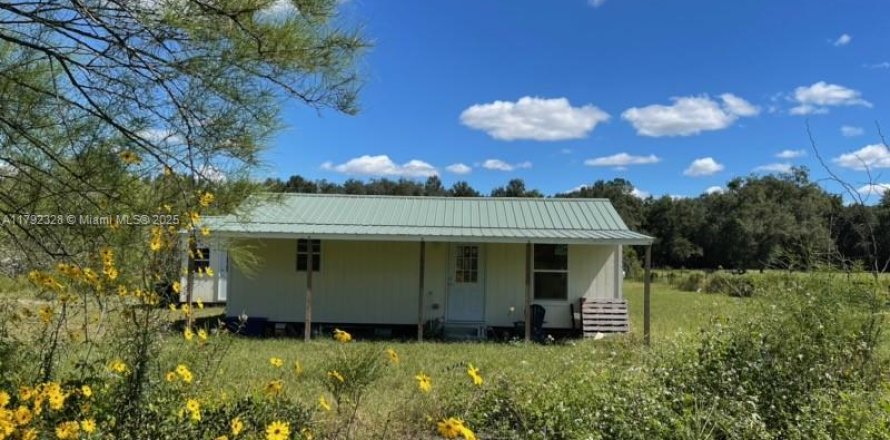 House in Gainesville, Florida 1 bedroom, 41.62 sq.m. № 1934140