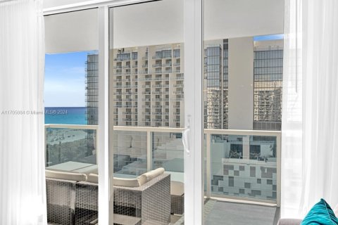 Купить кондоминиум в Майами-Бич, Флорида 1 спальня, 81.75м2, № 1986632 - фото 6