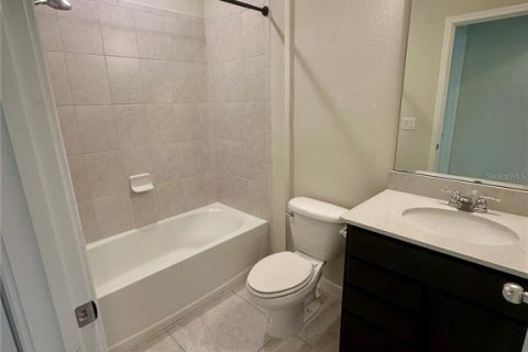 Villa ou maison à louer à Kissimmee, Floride: 5 chambres, 247.12 m2 № 2238694 - photo 7
