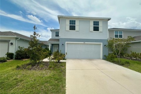 Villa ou maison à 100 LAS OLAS à Kissimmee, Floride 5 chambres, 247.12 m2 № 2238694