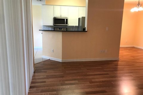 Adosado en alquiler en Orlando, Florida, 3 dormitorios, 133.59 m2 № 1905271 - foto 3