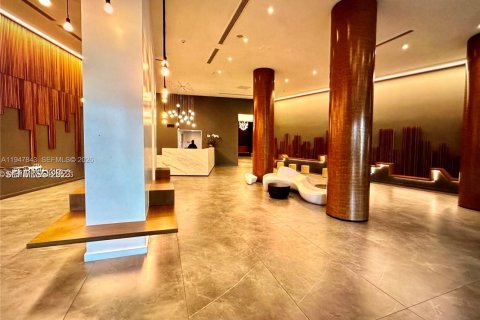 Condominio en venta en Miami, Florida, 1 dormitorio, 71.35 m2 № 2154455 - foto 11