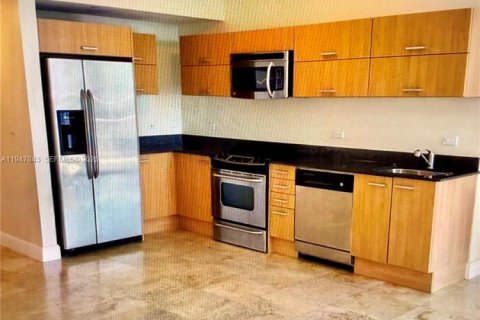 Condominio en venta en Miami, Florida, 1 dormitorio, 71.35 m2 № 2154455 - foto 9