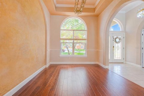 House in Winter Haven, Florida 5 bedrooms, 246.47 sq.m. № 2129148 - photo 8